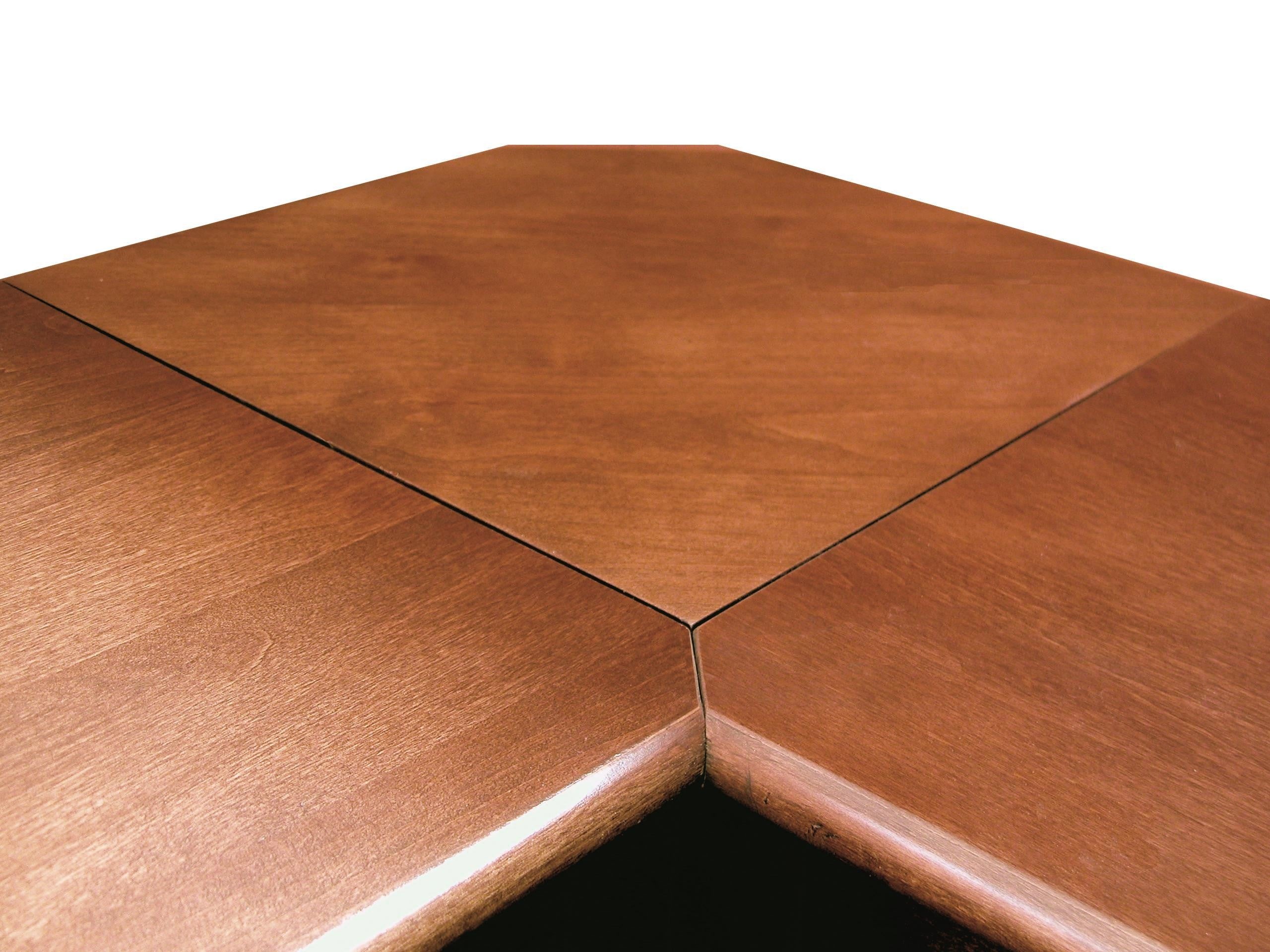 McKenzie Bookcase Corner Connector